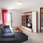 Pinky House Feriehus