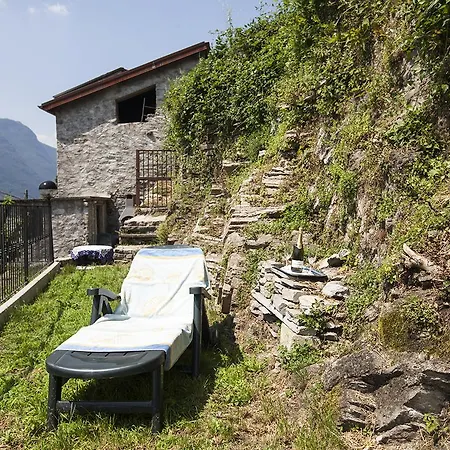 Pinky House * Nesso