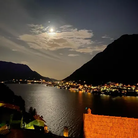 Сasa de vacaciones Pinky House Nesso